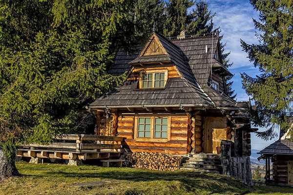 secluded log cabin