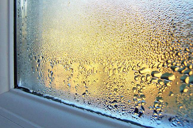condensation-on-window-glass-and-frame