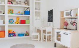 toys-in-childs-room